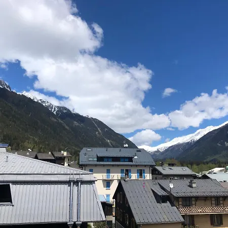 Studio Lumineux Neuf Dans L'Hyper Centre Avec Vue Chamonix Exterior photo